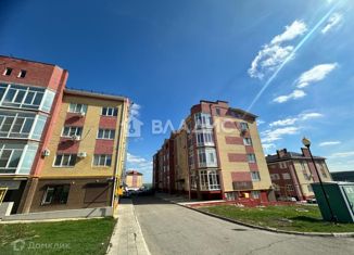 Продажа 3-ком. квартиры, 126 м2, Калмыкия, улица Аккочкарова, 27