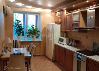 Продажа трехкомнатной квартиры, 120 м2, Ростовская область, проспект Королёва, 25Г