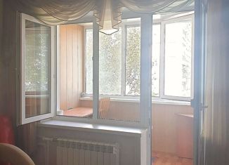 Продается 3-комнатная квартира, 58 м2, Самара, Коммунистическая улица, 14, метро Алабинская