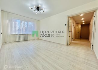 Продам 2-комнатную квартиру, 43.6 м2, Ижевск, улица Ворошилова, 42, жилой район Автопроизводство