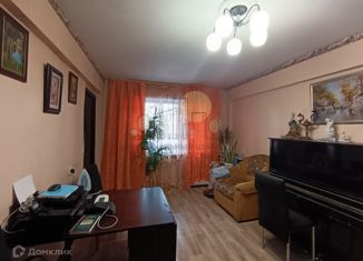 Продам 4-ком. квартиру, 58 м2, Иркутск, улица Баумана, 210А, Ленинский округ