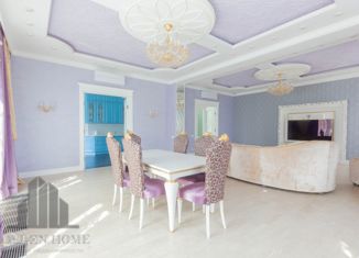 Сдается в аренду многокомнатная квартира, 266.2 м2, Санкт-Петербург, улица Смольного, 2к3, улица Смольного