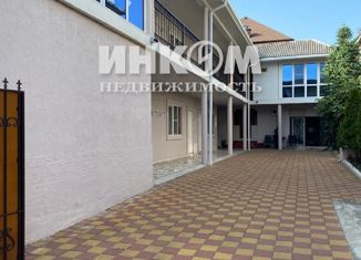 Продаю дом, 298.3 м2, Сочи, улица Чкалова, 64, микрорайон Чкаловский