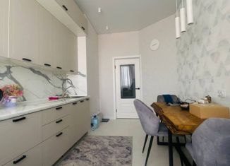 Двухкомнатная квартира на продажу, 65 м2, Нальчик, Эльбрусская улица, 19Г, ЖК Лотус Сити