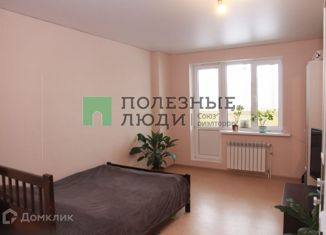 Двухкомнатная квартира на продажу, 67.3 м2, Зеленодольск, улица Сайдашева, 19А