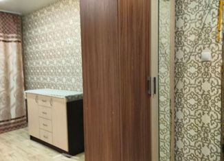 Сдаю в аренду комнату, 18 м2, Артём, улица Кирова, 1