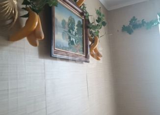 Продается трехкомнатная квартира, 53.9 м2, Красноперекопск, 2-й микрорайон, 21