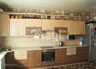 Продается дом, 130 м2, село Исетское, улица Дружбы