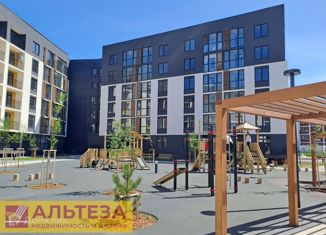 Продам двухкомнатную квартиру, 67.95 м2, Пионерский, Октябрьская улица, 8