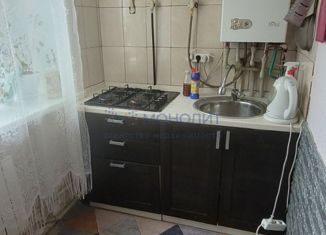 Продается 2-ком. квартира, 38 м2, Кстово, улица Максима Горького, 58