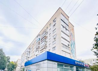 Продаю 1-комнатную квартиру, 36 м2, Уфа, улица Цюрупы, 83