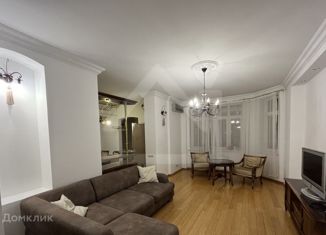 3-комнатная квартира в аренду, 120 м2, Москва, Мичуринский проспект, 7, метро Ломоносовский проспект