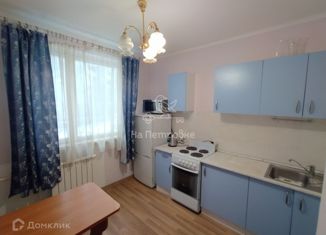 Продаю 2-ком. квартиру, 52 м2, Москва, улица Плещеева, 18, улица Плещеева