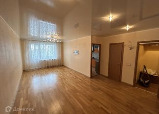 Продается четырехкомнатная квартира, 101.9 м2, Ижевск, улица 10 лет Октября, 27, жилой район Север