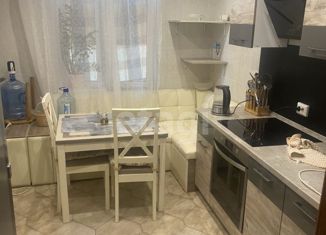 Сдача в аренду 4-ком. квартиры, 90 м2, Ростов-на-Дону, Грибоедовский переулок, 2, Пролетарский район