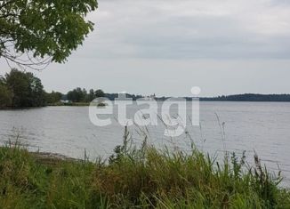 Продаю участок, 6.7 сот., Валдай, улица Ломоносова