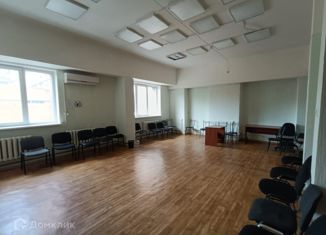 Продам офис, 207 м2, Санкт-Петербург, проспект Юрия Гагарина, 1