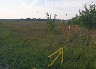 Продаю участок, 15 сот., посёлок Солнечный, Клубничная улица