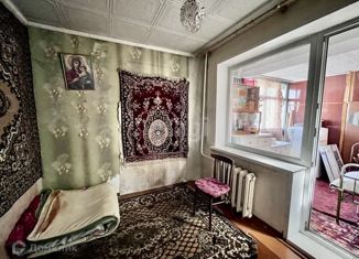 Продается 3-ком. квартира, 47.5 м2, Абакан, улица Кати Перекрещенко, 16