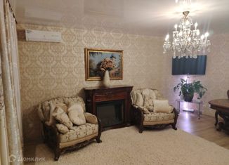 Продам 2-комнатную квартиру, 75 м2, Новосибирск, улица Державина, 92