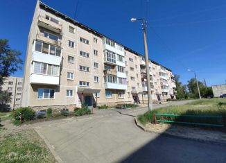 Продам 3-ком. квартиру, 53.8 м2, Свердловская область, Силикатная улица, 12