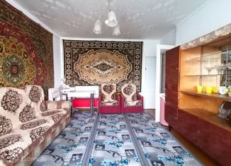 Продажа двухкомнатной квартиры, 59.2 м2, поселок городского типа Вишневогорск, улица Победы, 11