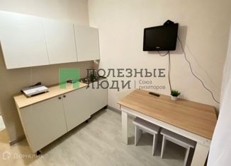 Продаю квартиру студию, 15 м2, Киров, улица Чернышевского, 8, Октябрьский район