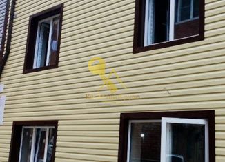 Продажа таунхауса, 281 м2, поселок городского типа Новомихайловский, Парковая улица, 38