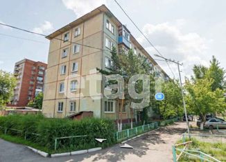 Продается 3-комнатная квартира, 55.2 м2, Омск, улица Фёдора Крылова, 10, Ленинский округ