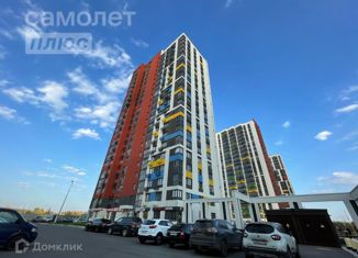 Продажа 2-комнатной квартиры, 37 м2, Уфа, улица Евгения Столярова, 3, ЖК Яркий