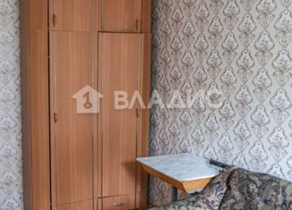 Продается трехкомнатная квартира, 58.5 м2, посёлок при железнодорожной станции Приветнинское, улица Военных Строителей, 9