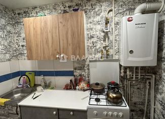 Продаю 1-ком. квартиру, 32.8 м2, Гусь-Хрустальный, Тракторная улица, 4