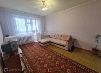 Аренда двухкомнатной квартиры, 48 м2, Нижнекамск, проспект Шинников, 44