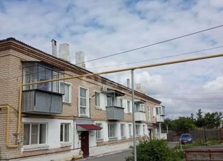 Продажа двухкомнатной квартиры, 43.7 м2, посёлок Увельский, улица Зои Космодемьянской, 8