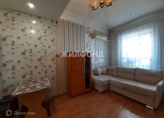 Продается 2-комнатная квартира, 31.1 м2, Новосибирск, улица Аникина, 11, улица Аникина