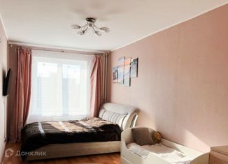 Продается двухкомнатная квартира, 62 м2, Екатеринбург, улица Калинина, 59, улица Калинина