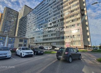 Сдаю в аренду офис, 52.5 м2, посёлок Мурино, Охтинская аллея, 8