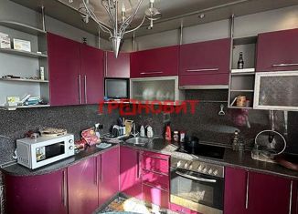 Продам трехкомнатную квартиру, 79 м2, Новосибирск, улица Восход, 18, улица Восход