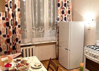 Продаю 1-комнатную квартиру, 35 м2, Москва, улица Бехтерева, 39к1, улица Бехтерева