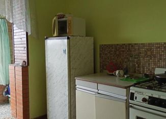 Продам 1-комнатную квартиру, 38 м2, село Штормовое, улица Ленина, 4