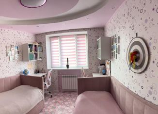 Продается двухкомнатная квартира, 55 м2, Санкт-Петербург, улица Фёдора Абрамова, 4, метро Парнас