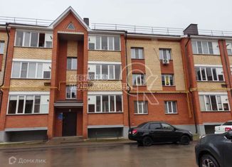 Продаю 1-комнатную квартиру, 41 м2, Арск, улица Максима Горького, 36А