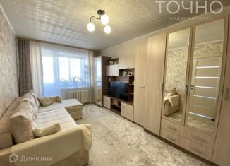 Продаю трехкомнатную квартиру, 50 м2, Пенза, улица Карпинского, 7