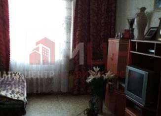 Продажа четырехкомнатной квартиры, 78 м2, Конаково, улица Баскакова, 33