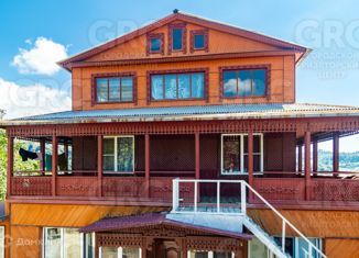 Продаю дом, 270 м2, село Высокое, улица Туманяна, 1