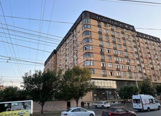 Продаю 3-ком. квартиру, 120 м2, Махачкала, проспект Петра I, 93, ЖК Белгравия