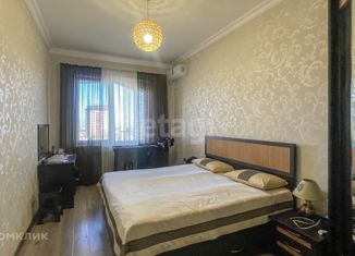 Продам 3-комнатную квартиру, 111.9 м2, Нальчик, улица Тарчокова, 25Бк1