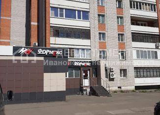 Трехкомнатная квартира на продажу, 60 м2, Иваново, улица Богдана Хмельницкого, 7