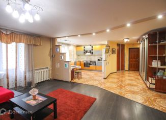 Продаю 3-ком. квартиру, 83 м2, Барнаул, улица Антона Петрова, 246