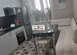 Продаю 1-комнатную квартиру, 49 м2, село Печерск, Школьная улица, 15